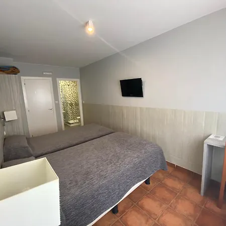 Pensionat Dpcristal 2*