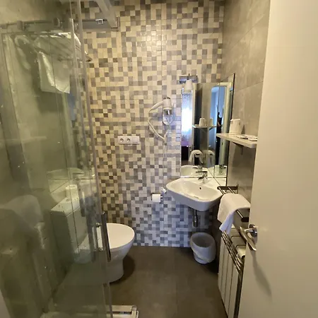 Dpcristal 2* ساريا