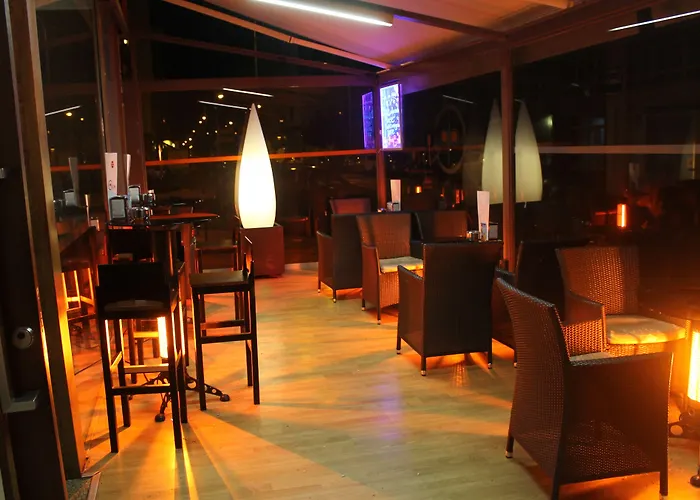 ゲストハウス Dpcristal 2*